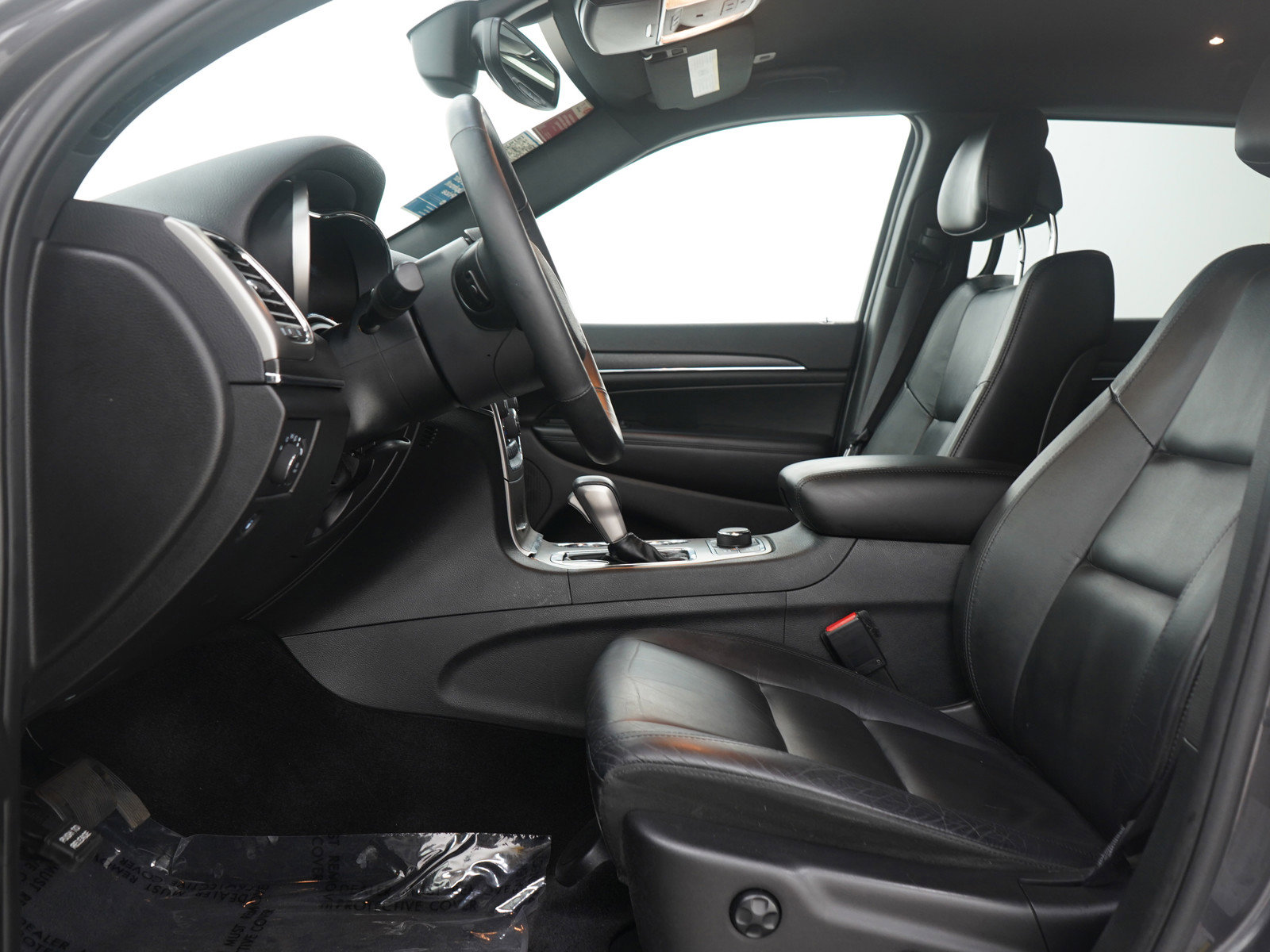 Used 2018 Jeep Grand Cherokee Limited w/ Trailer Tow Group IV image 20