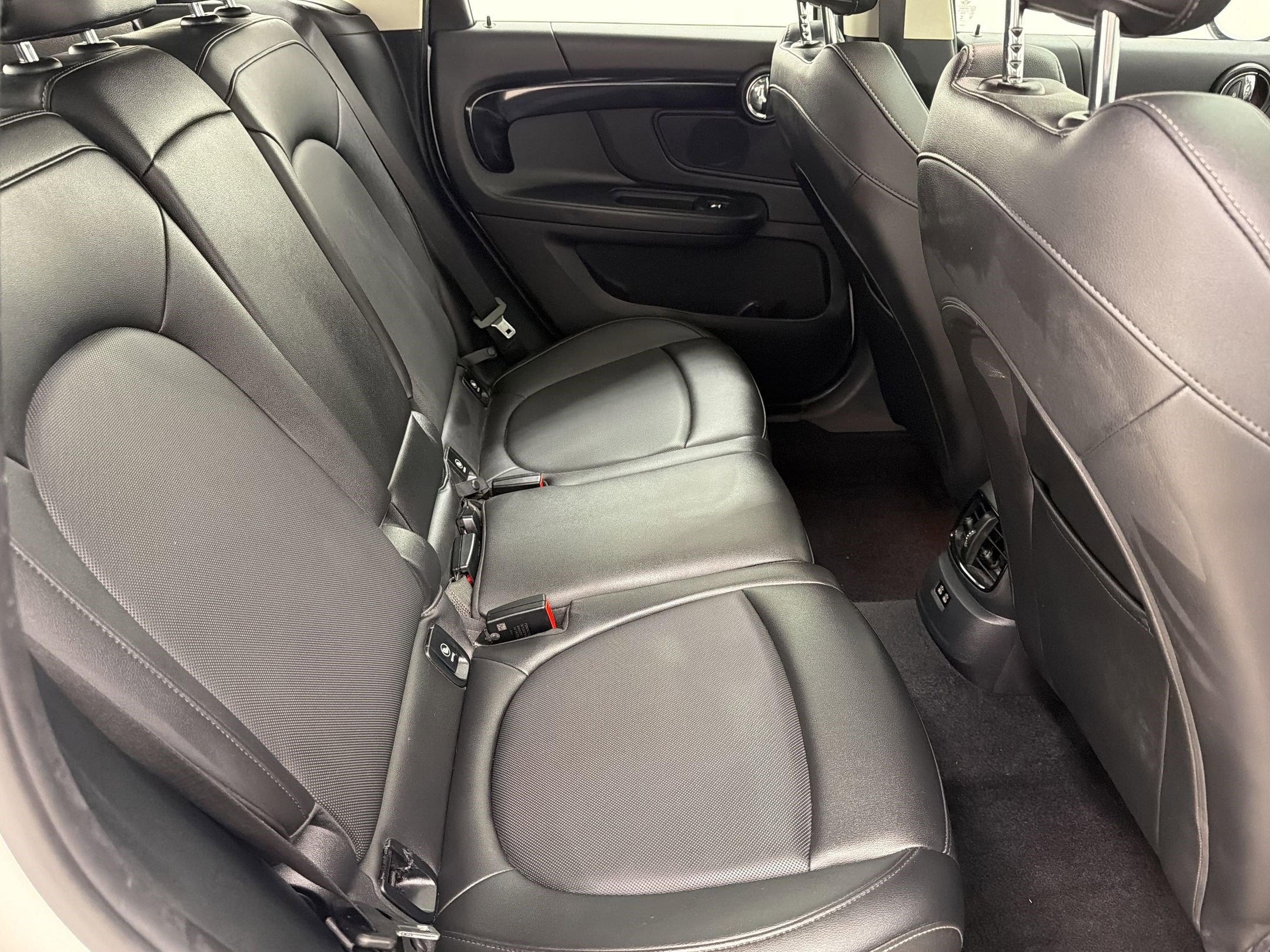 Used 2024 MINI Cooper Countryman S FWD image 28