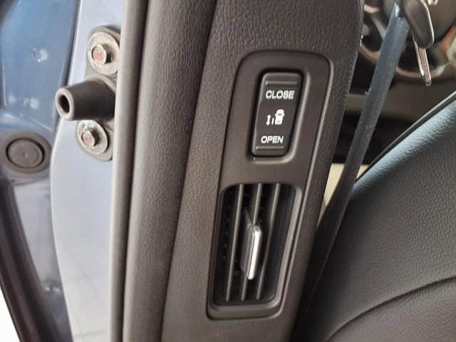 Used 2025 Honda Odyssey Elite image 23