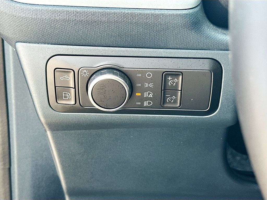 Used 2023 Ford Maverick Lariat w/ Lariat Luxury Package FWD image 10