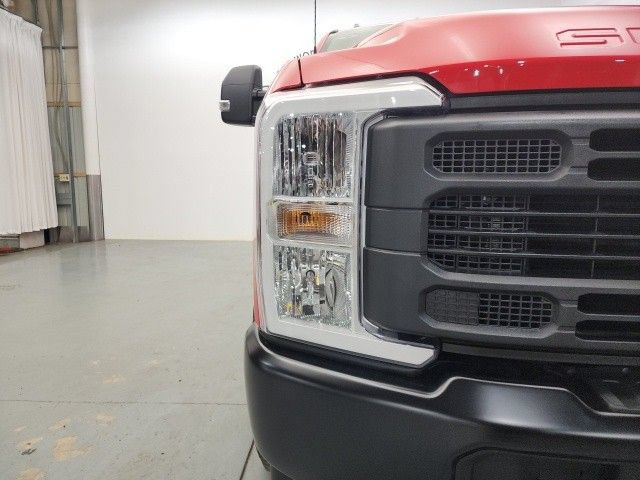 New 2024 Ford F350 XL w/ 360-Degree Camera Package RWD image 27