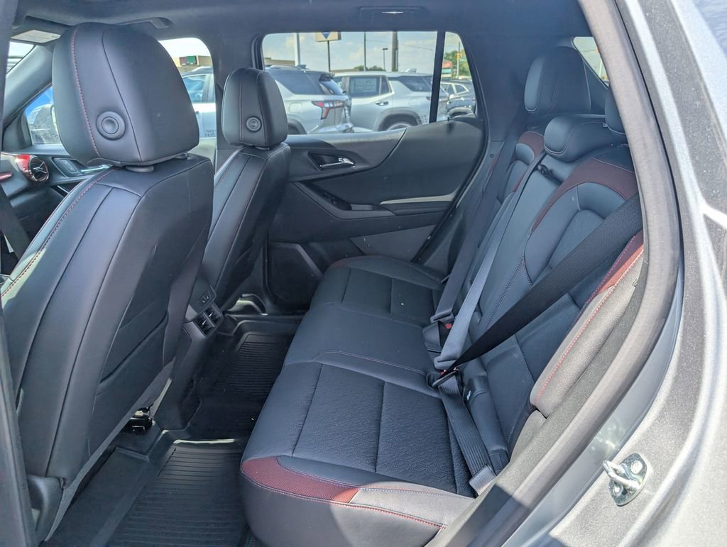 New 2026 Chevrolet Equinox RS FWD image 9