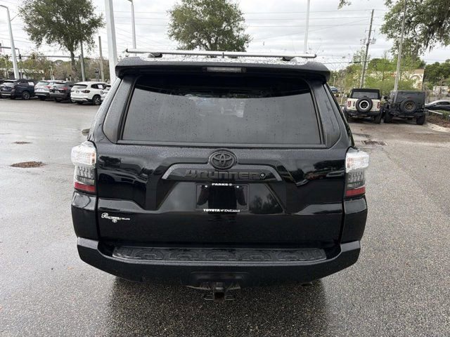 Certified 2018 Toyota 4Runner SR5 Premium image 3