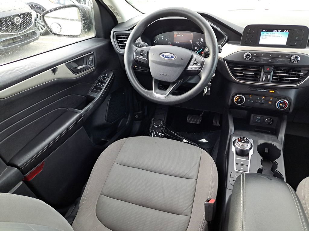 Used 2021 Ford Escape S image 10