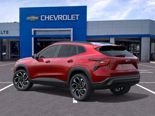 New 2026 Chevrolet Trax RS w/ Sunroof Package FWD image 3