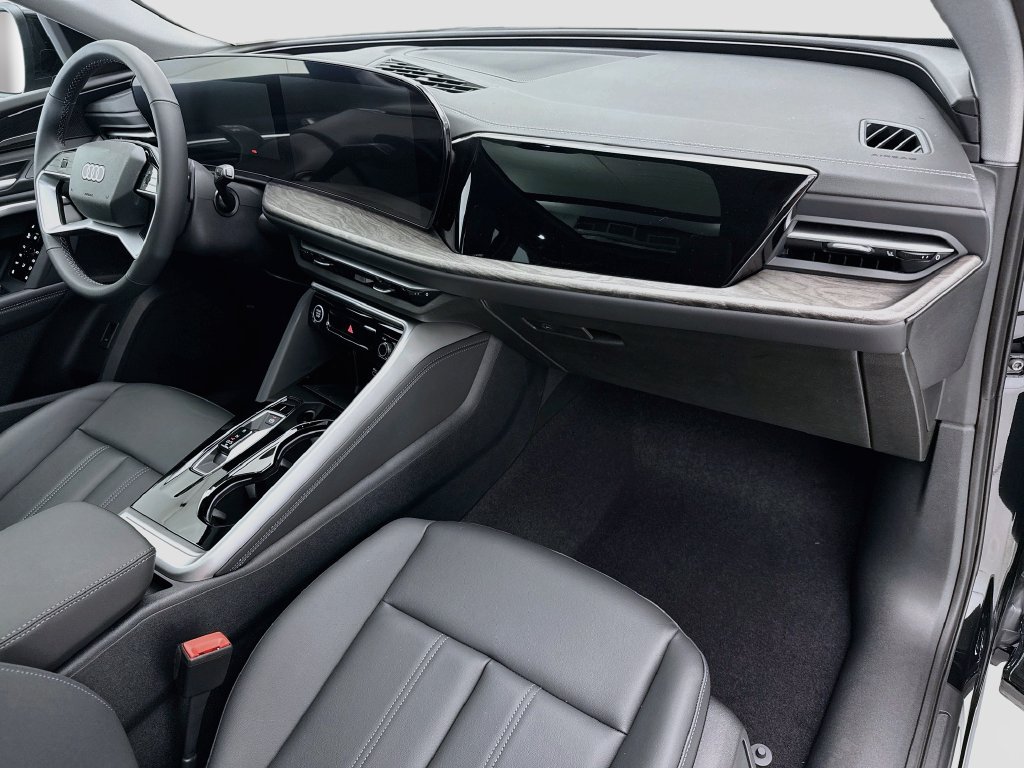 New 2026 Audi Q5 Premium Plus AWD/4WD image 16