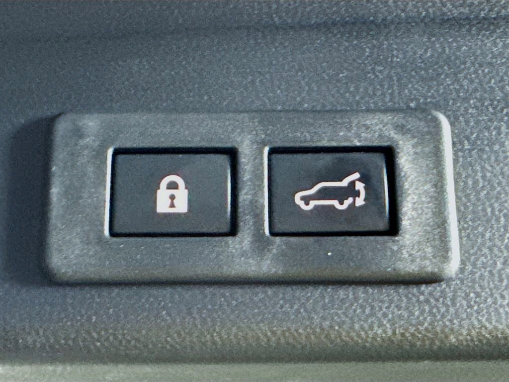 Certified 2025 Subaru Ascent Touring image 32