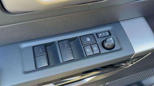 Used 2022 Toyota Tundra Limited AWD/4WD image 24