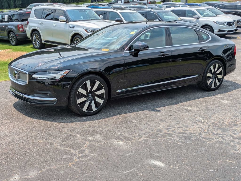 Used 2023 Volvo S90 B6 Ultimate w/ Protection Package Premier AWD/4WD image 2