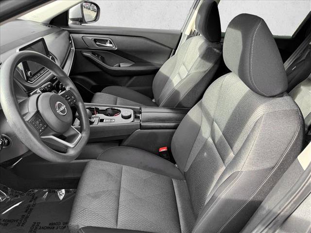 Used 2024 Nissan Rogue SV AWD/4WD image 9