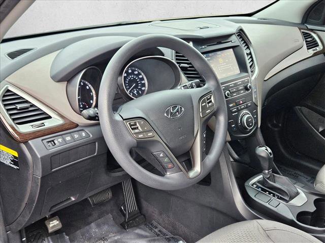Used 2017 Hyundai Santa Fe Sport image 10