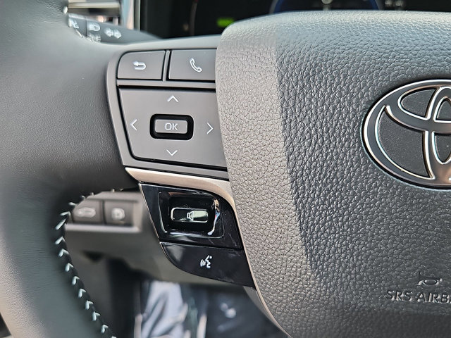 Used 2026 Toyota Camry SE w/ Multimedia Upgrade Package AWD/4WD image 24