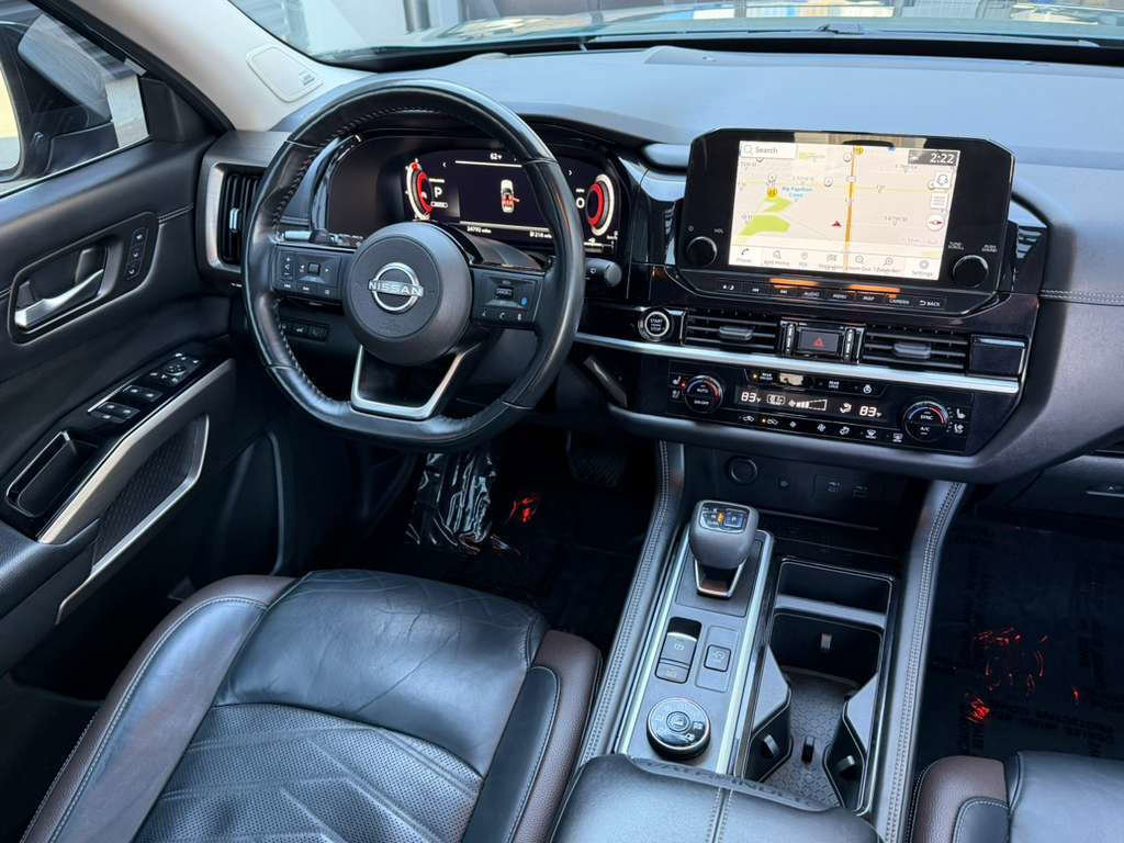 Used 2022 Nissan Pathfinder Platinum w/ Cargo Package image 25
