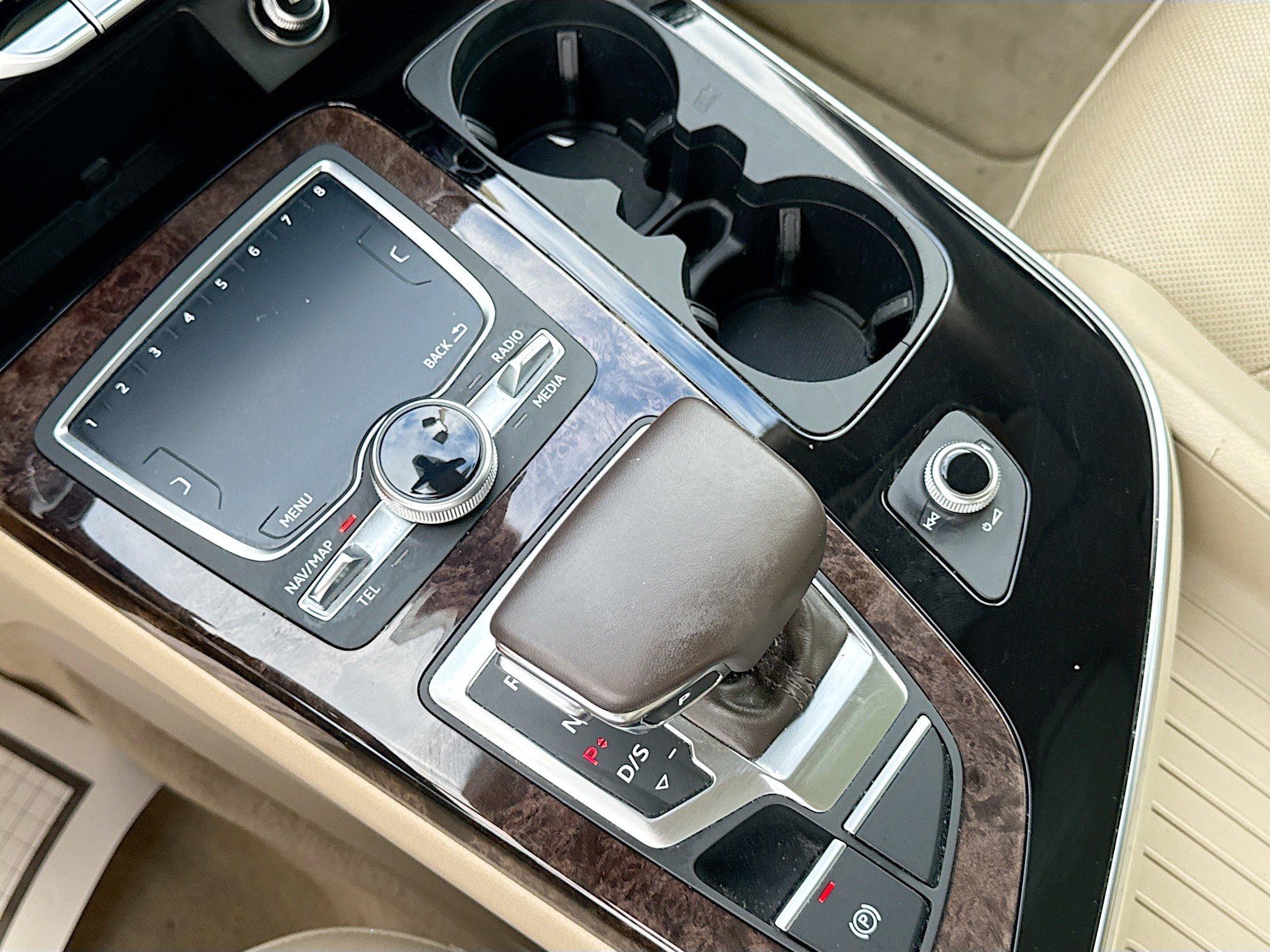 Used 2019 Audi Q7 3.0T Premium Plus AWD/4WD image 30