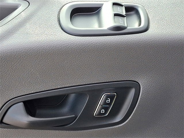 Used 2023 Ford Transit 350 XLT image 22