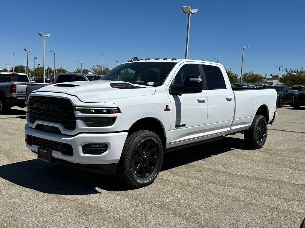 New 2026 RAM 2500 Laramie AWD/4WD image 2