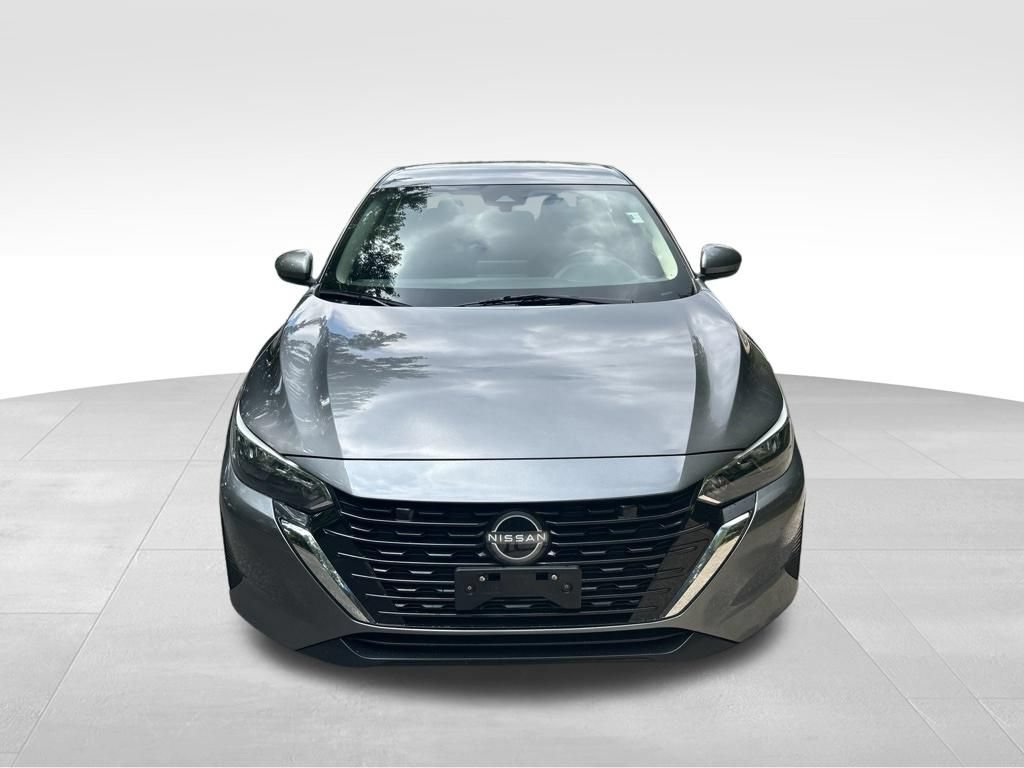 Used 2024 Nissan Sentra SV FWD image 9