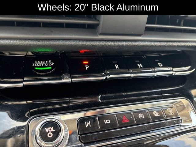 Used 2025 Lincoln Corsair Reserve w/ Jet Appearance Package image 19