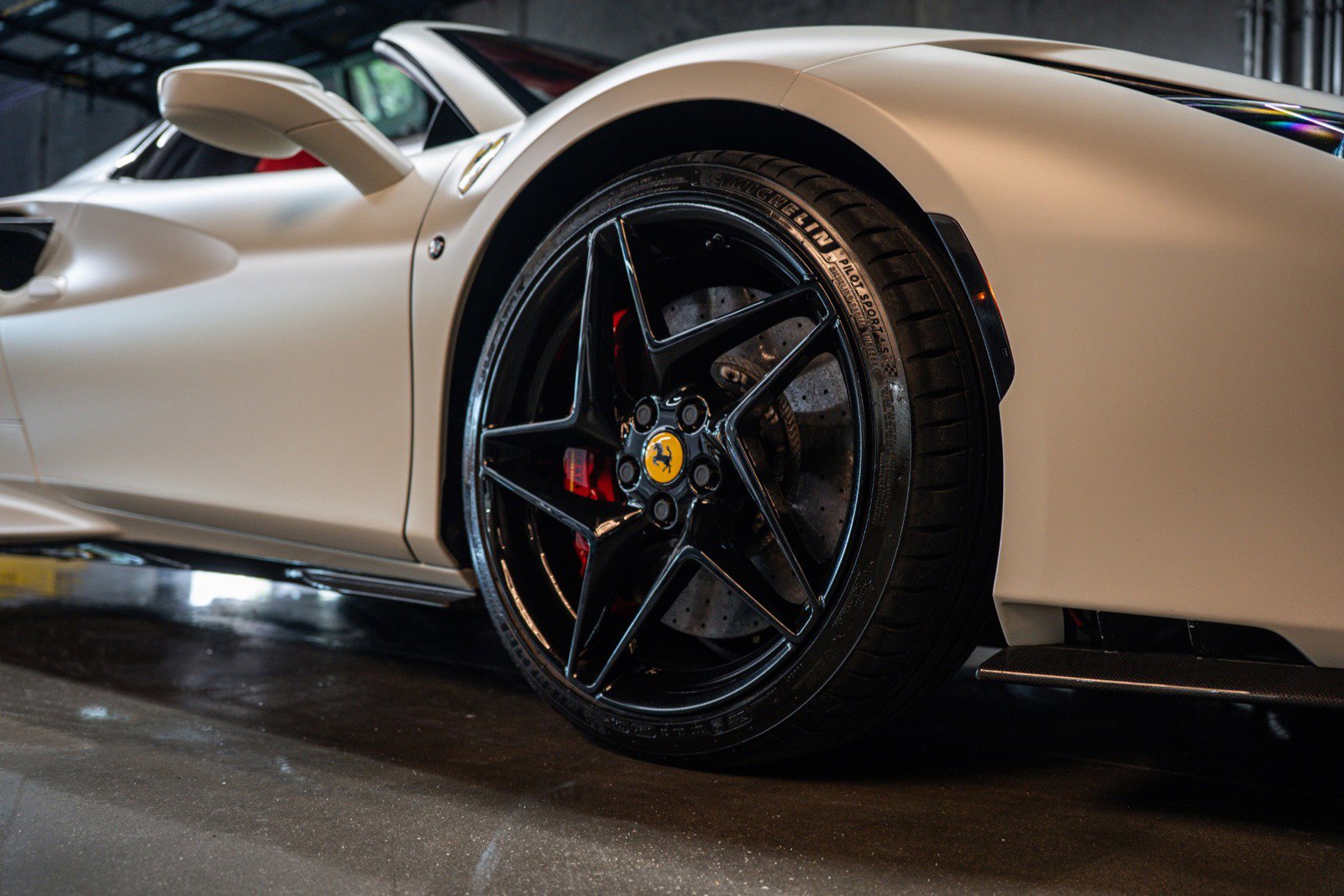 Used 2022 Ferrari F8 Tributo RWD image 19