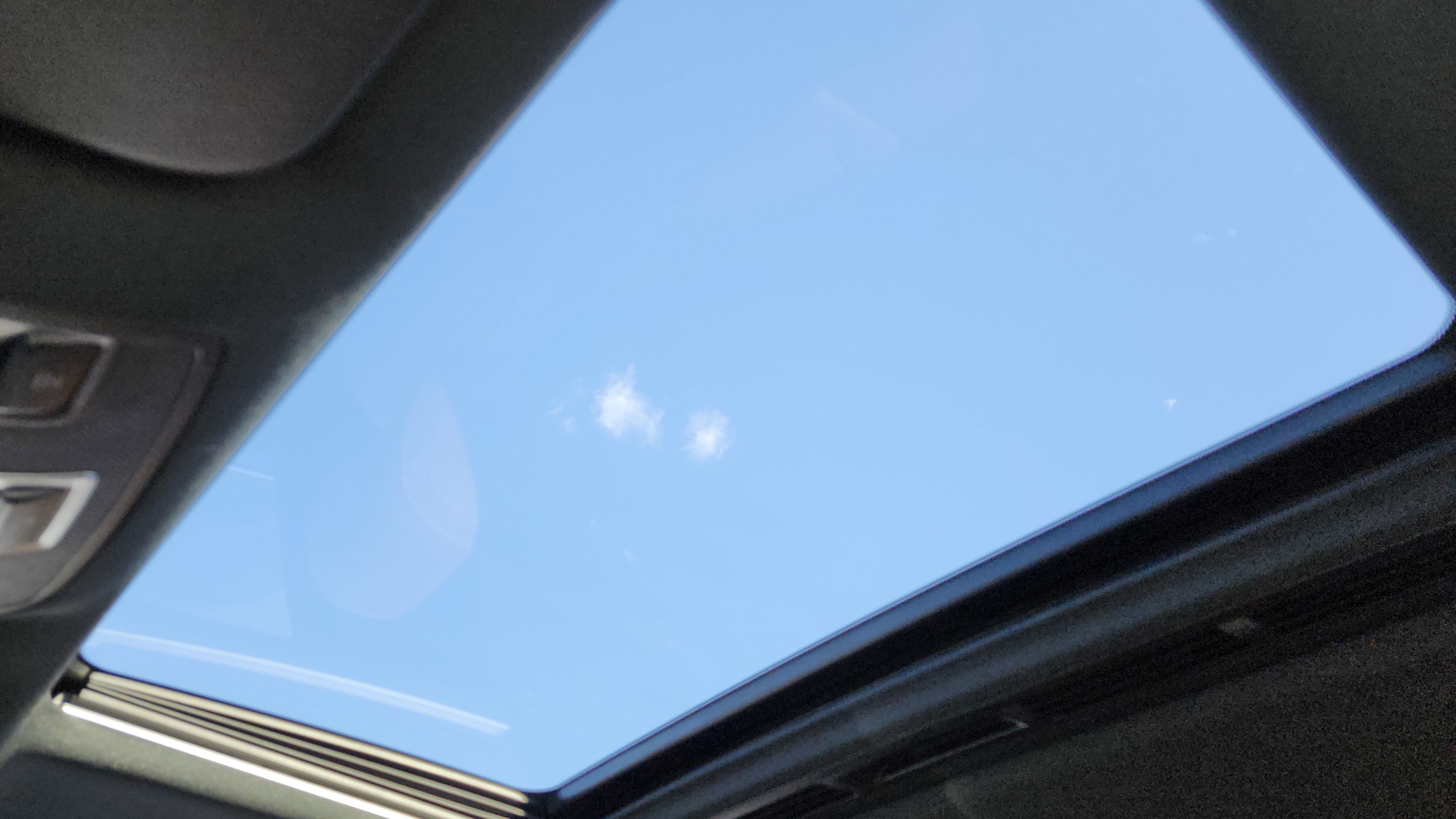 Used 2019 Mercedes-Benz GLE 400 4MATIC image 2