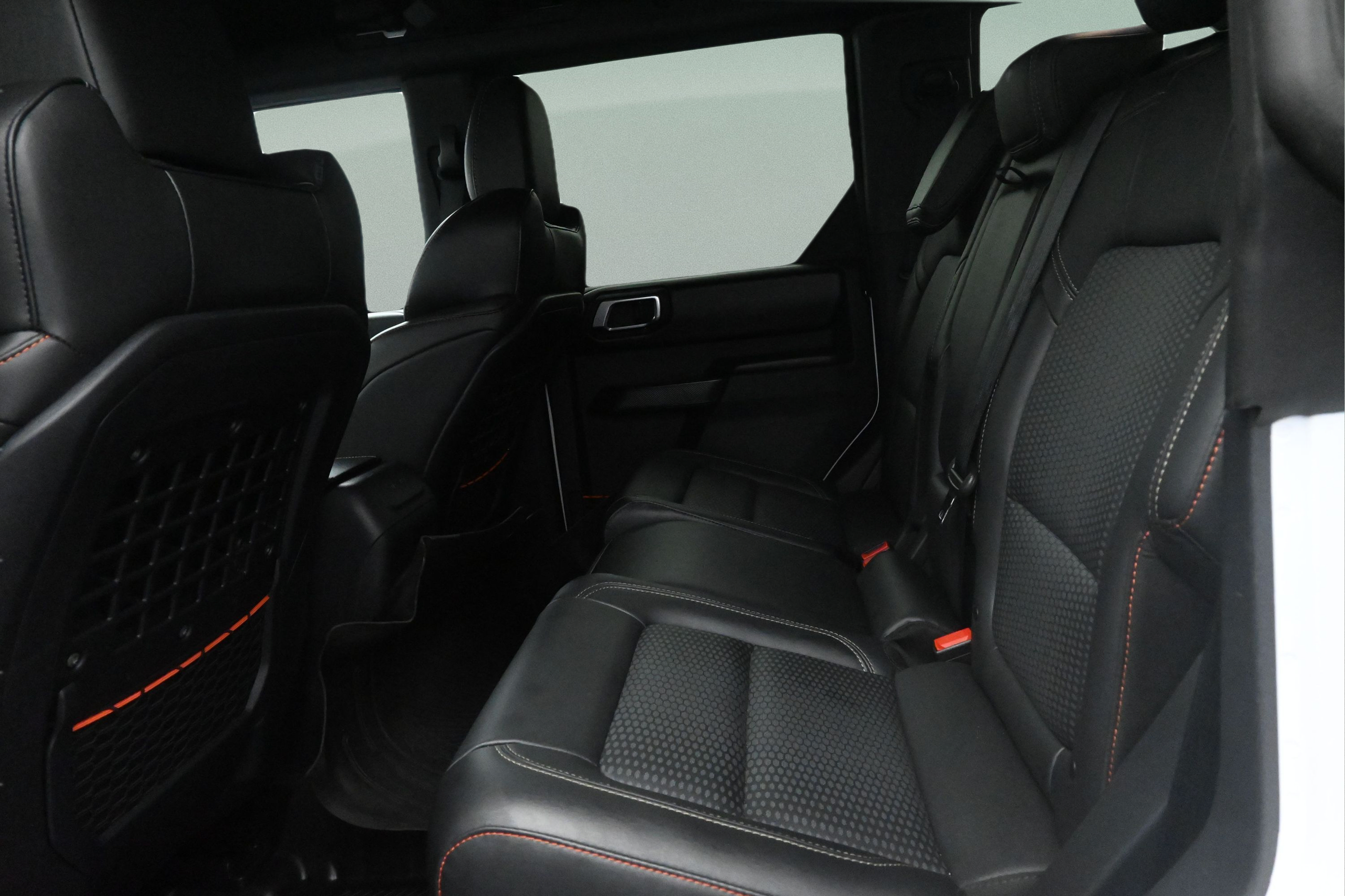 Used 2024 Ford Bronco Raptor w/ Interior Carbon Fiber Pack 6 AWD/4WD image 13