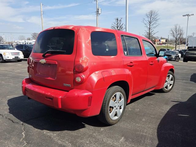 Used 2010 Chevrolet HHR LS image 2