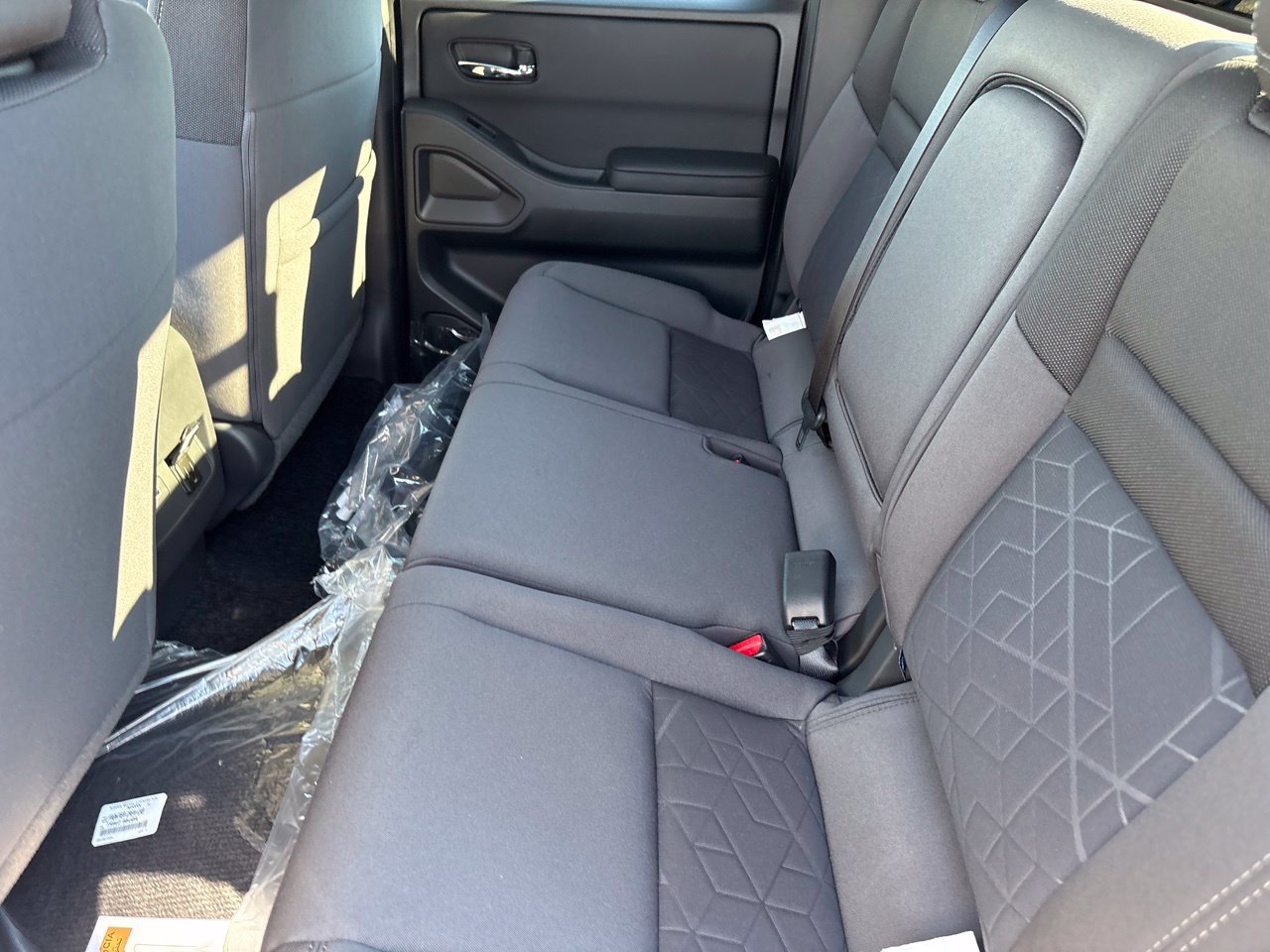New 2027 Nissan Frontier SV RWD image 16