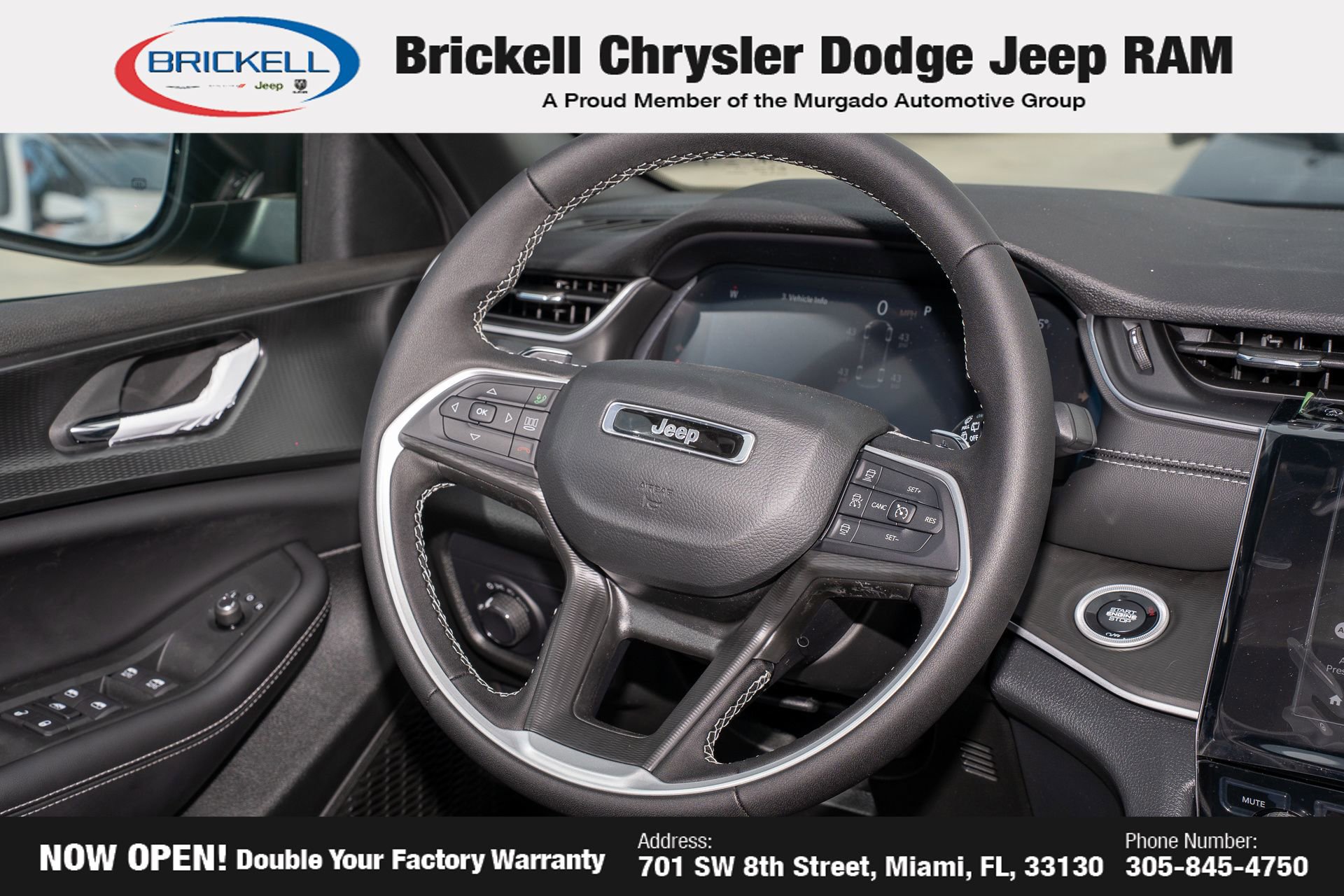 New 2025 Jeep Grand Cherokee L Laredo image 24