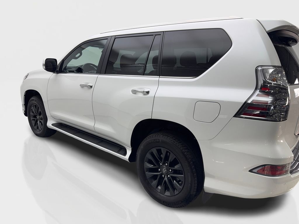 Used 2022 Lexus GX 460 Premium w/ Premium Plus Package image 14