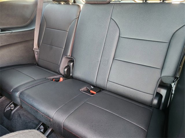 Used 2024 Chevrolet Traverse RS image 31