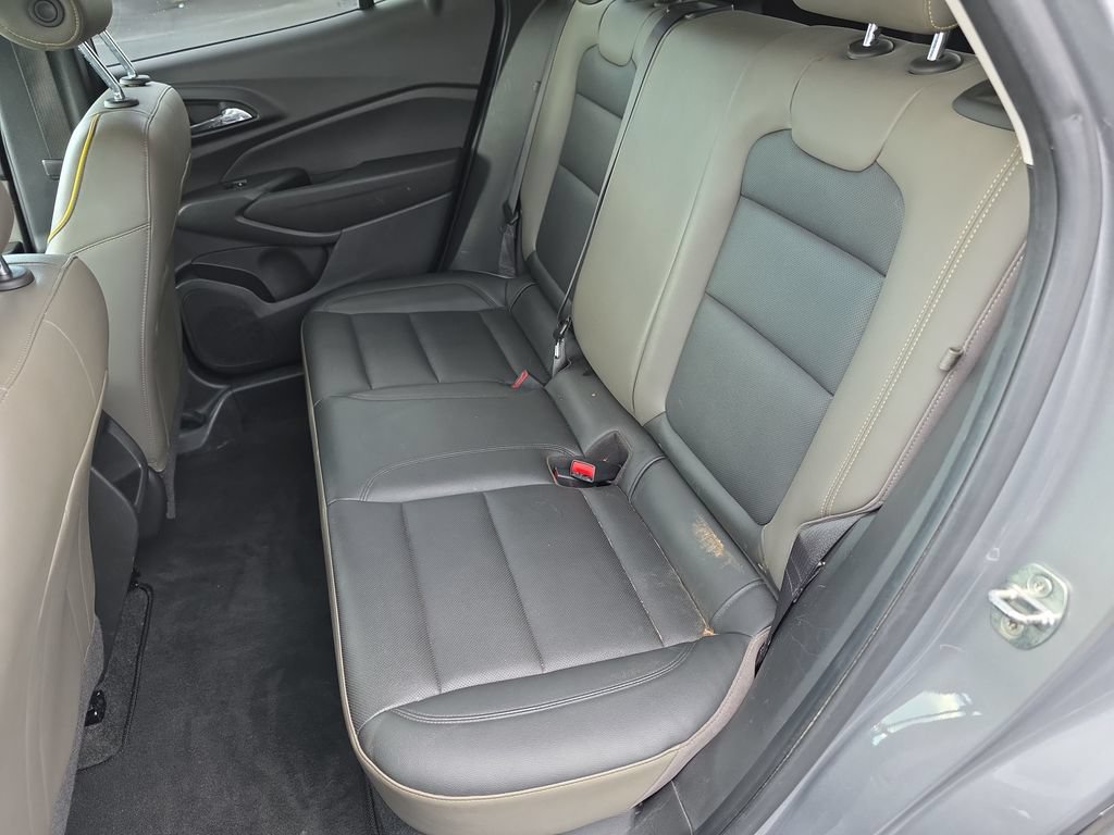 Used 2024 Chevrolet Trax ACTIV w/ Driver Confidence Package FWD image 12