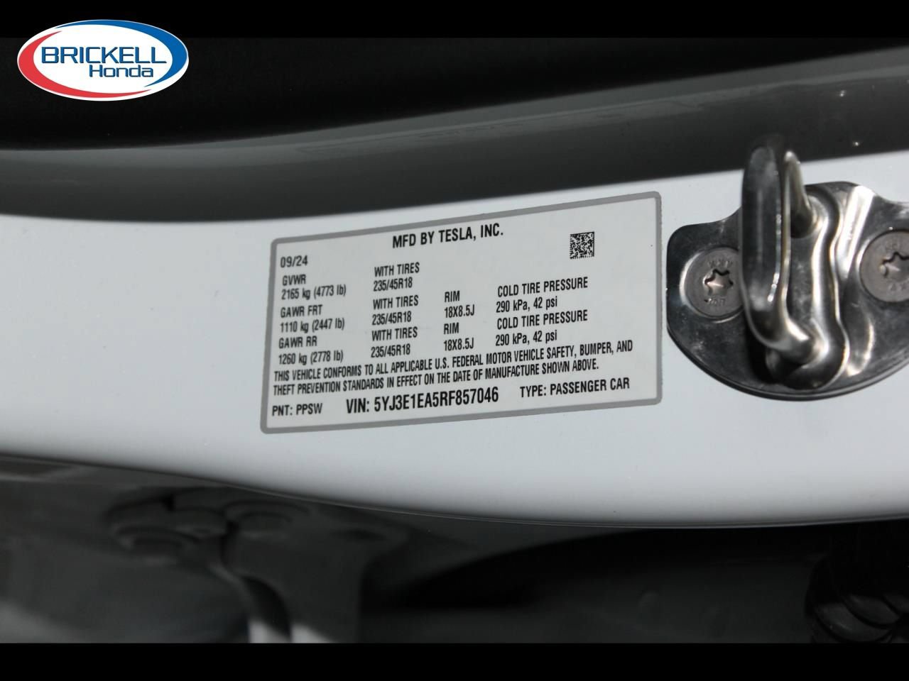 Used 2024 Tesla Model 3 Standard Range RWD image 31