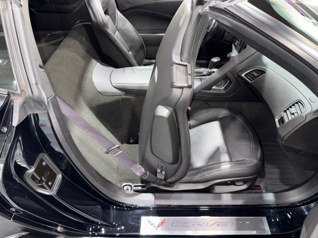 Used 2017 Chevrolet Corvette Grand Sport w/ Carbon Flash Badge Package RWD image 64
