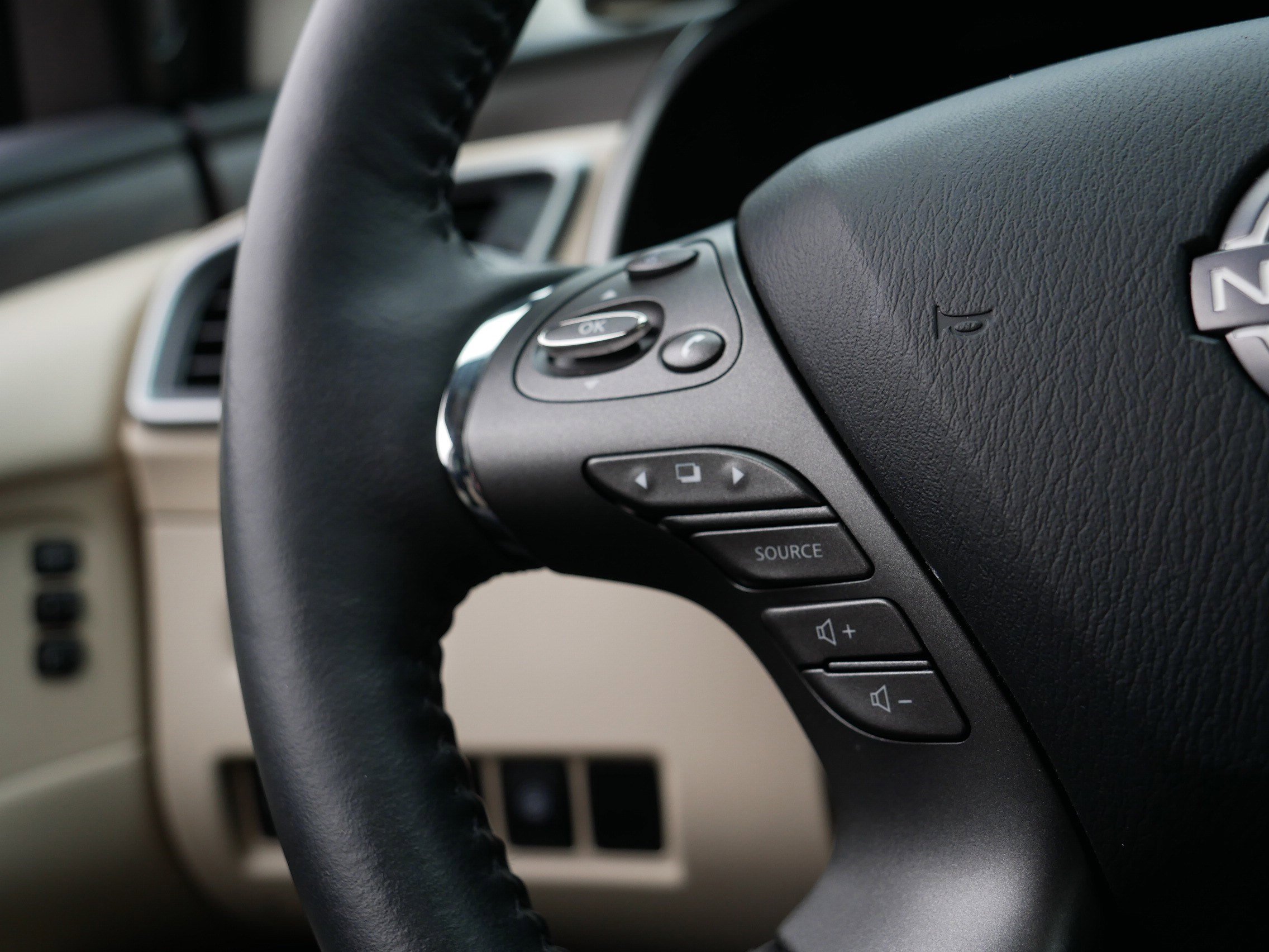 Certified 2024 Nissan Murano Platinum w/ Cargo Package image 28