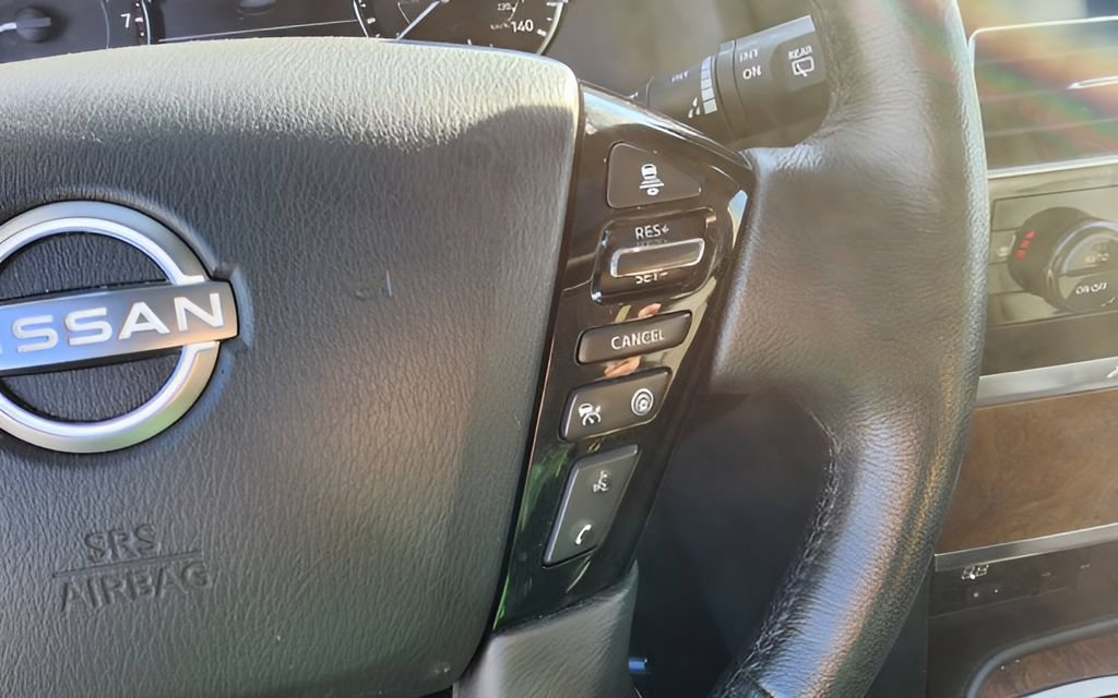 Used 2024 Nissan Armada SL AWD/4WD image 16
