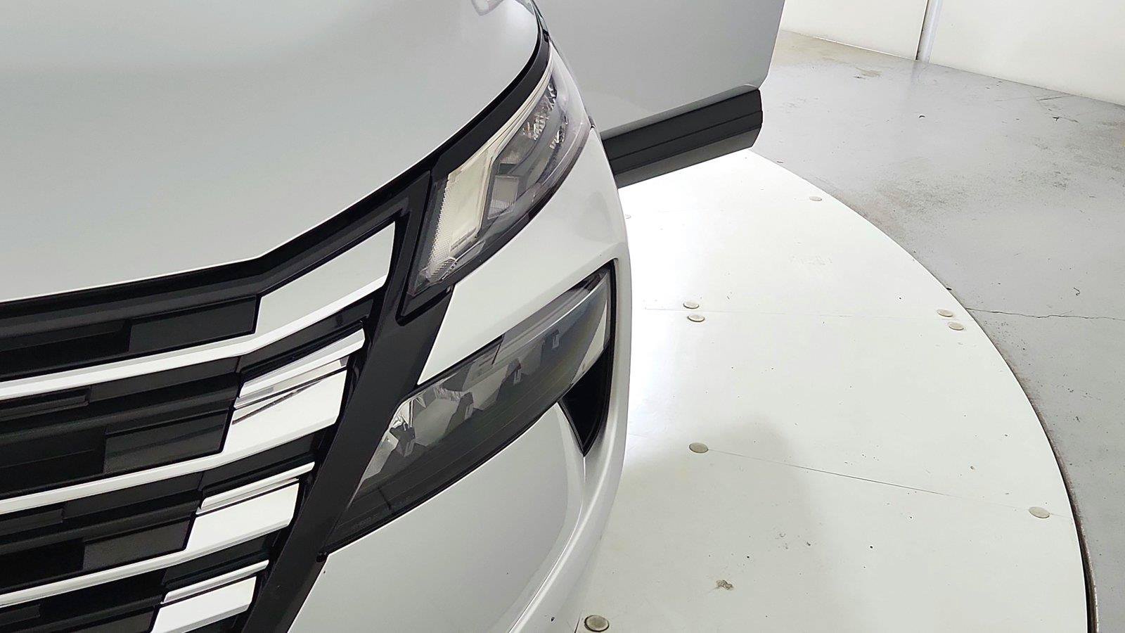 Used 2024 Nissan Rogue S AWD/4WD image 37