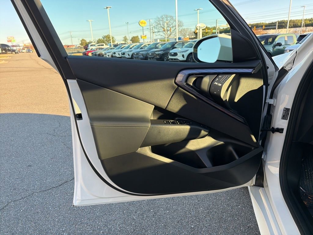 Used 2025 BMW X3 xDrive30i w/ M Sport Package image 11