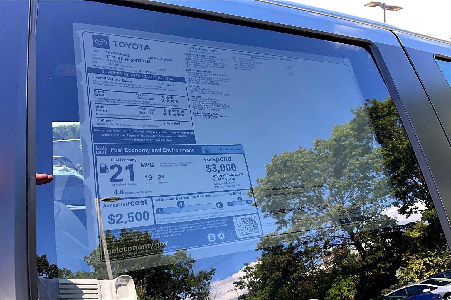 New 2025 Toyota Tacoma SR5 image 19