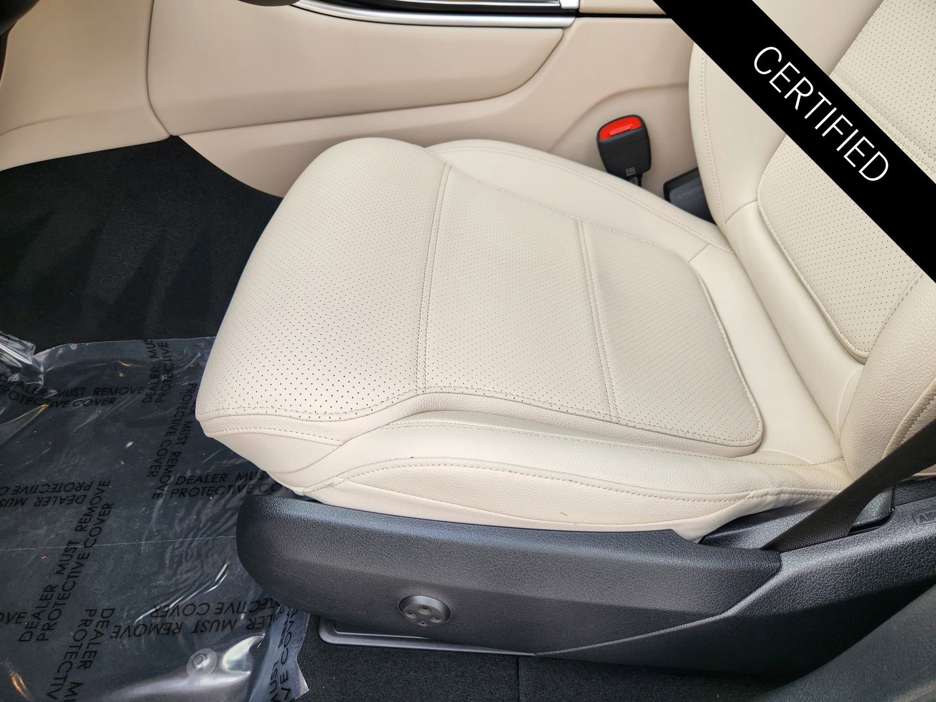 Certified 2026 Mercedes-Benz GLC 300 image 25