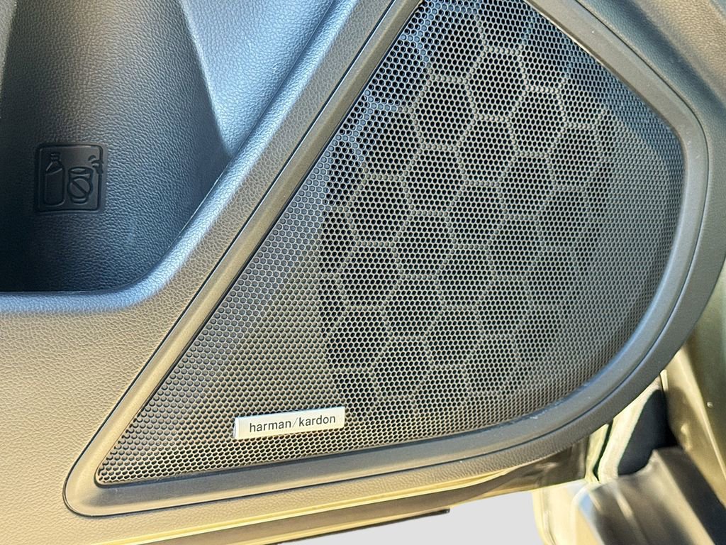 Certified 2025 Subaru Outback Limited image 26