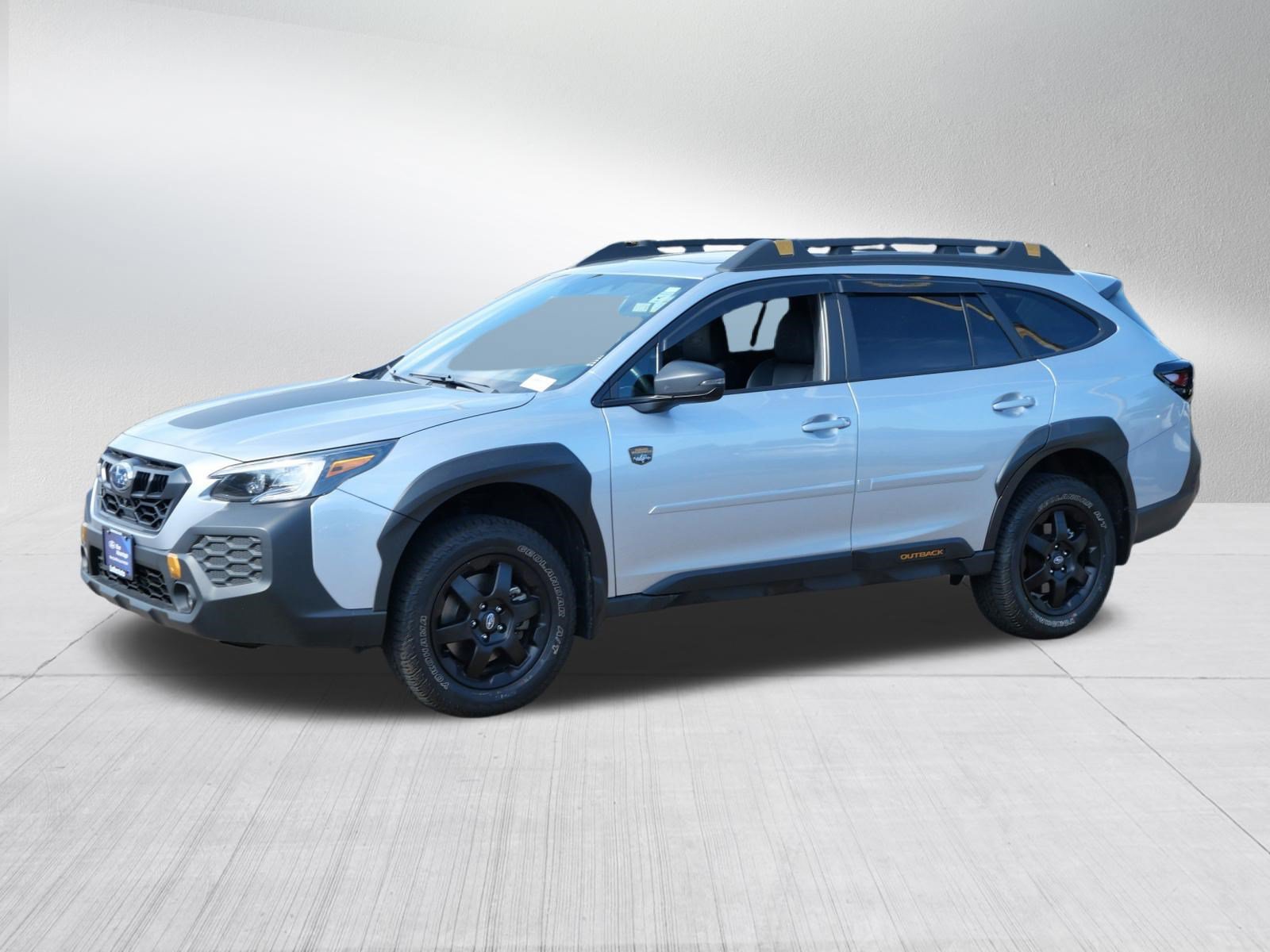 Used 2025 Subaru Outback Wilderness AWD/4WD image 3