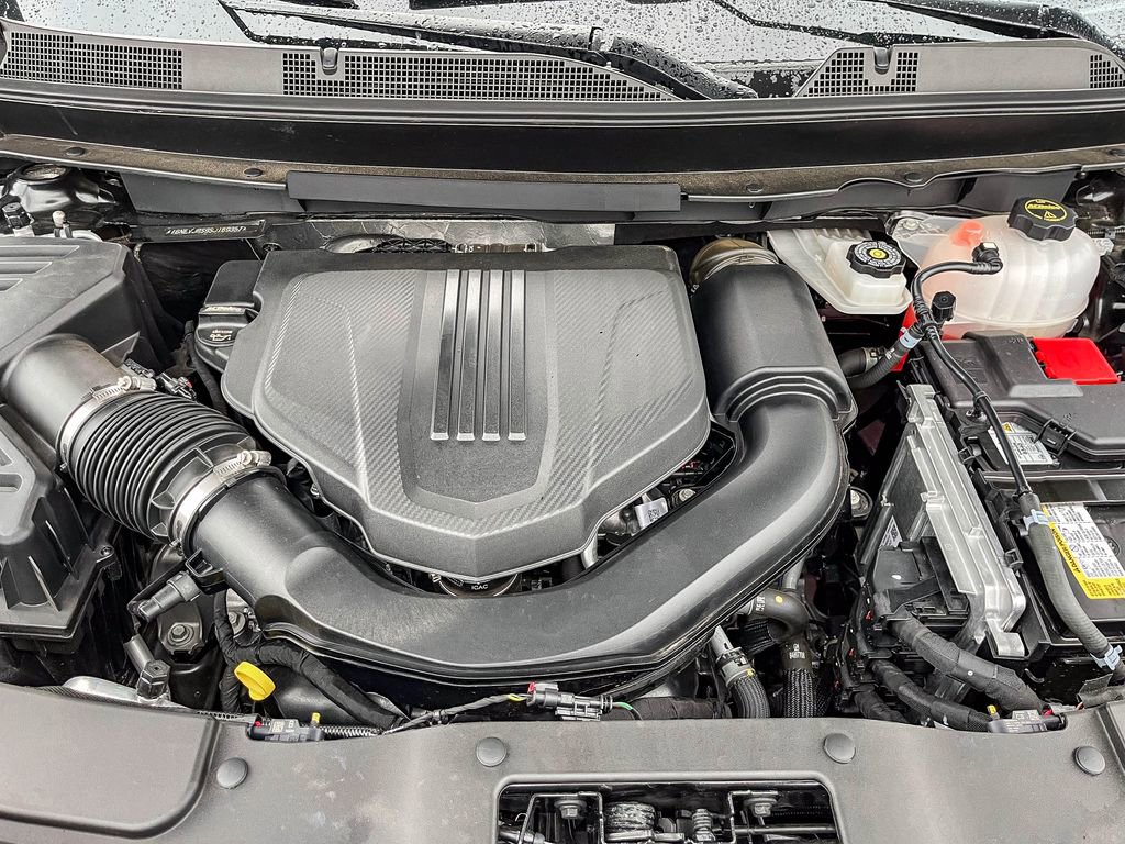 Used 2025 Chevrolet Traverse Z71 w/ Enhanced Driving Package image 55