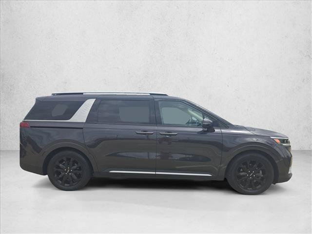 Used 2023 Kia Carnival SX FWD image 6