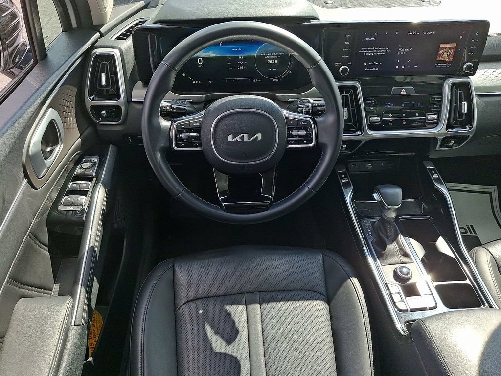 Certified 2023 Kia Sorento SX AWD/4WD image 11