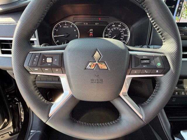 New 2026 Mitsubishi Outlander SE FWD image 30