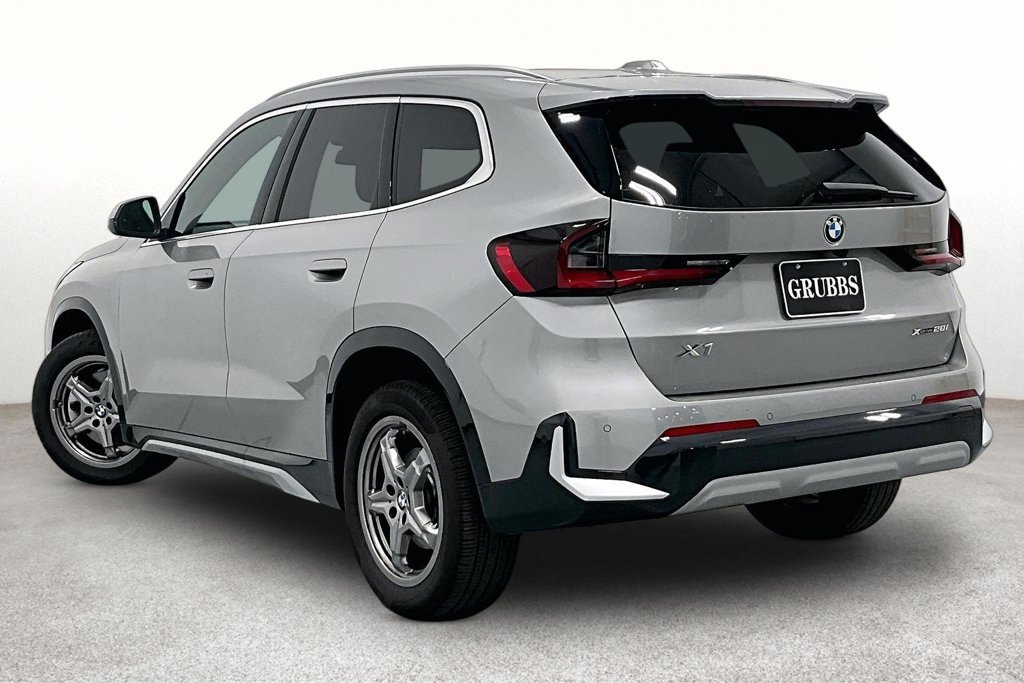 Used 2026 BMW X1 xDrive28i AWD/4WD image 12