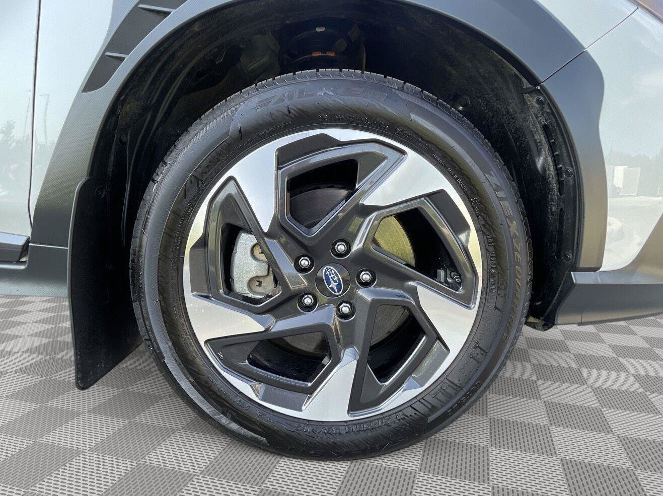 Certified 2025 Subaru Crosstrek 2.5i Limited w/ Crosstrek Mirror Package AWD/4WD image 9