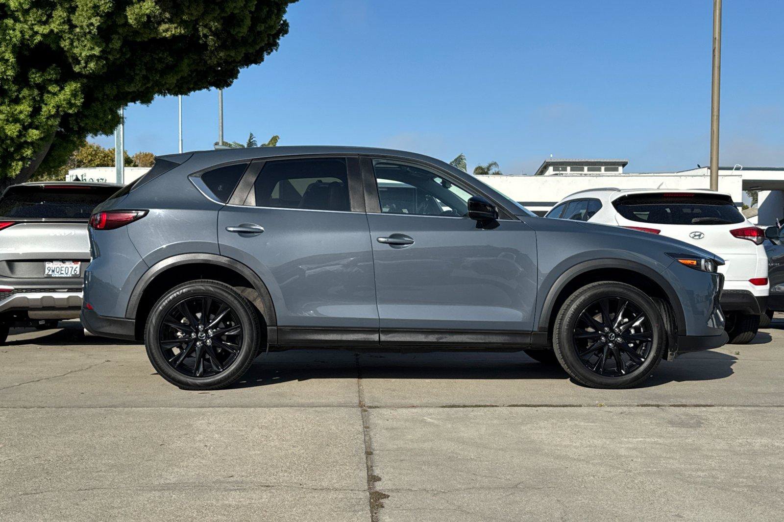 Used 2024 MAZDA CX-5 Carbon Edition AWD/4WD image 4