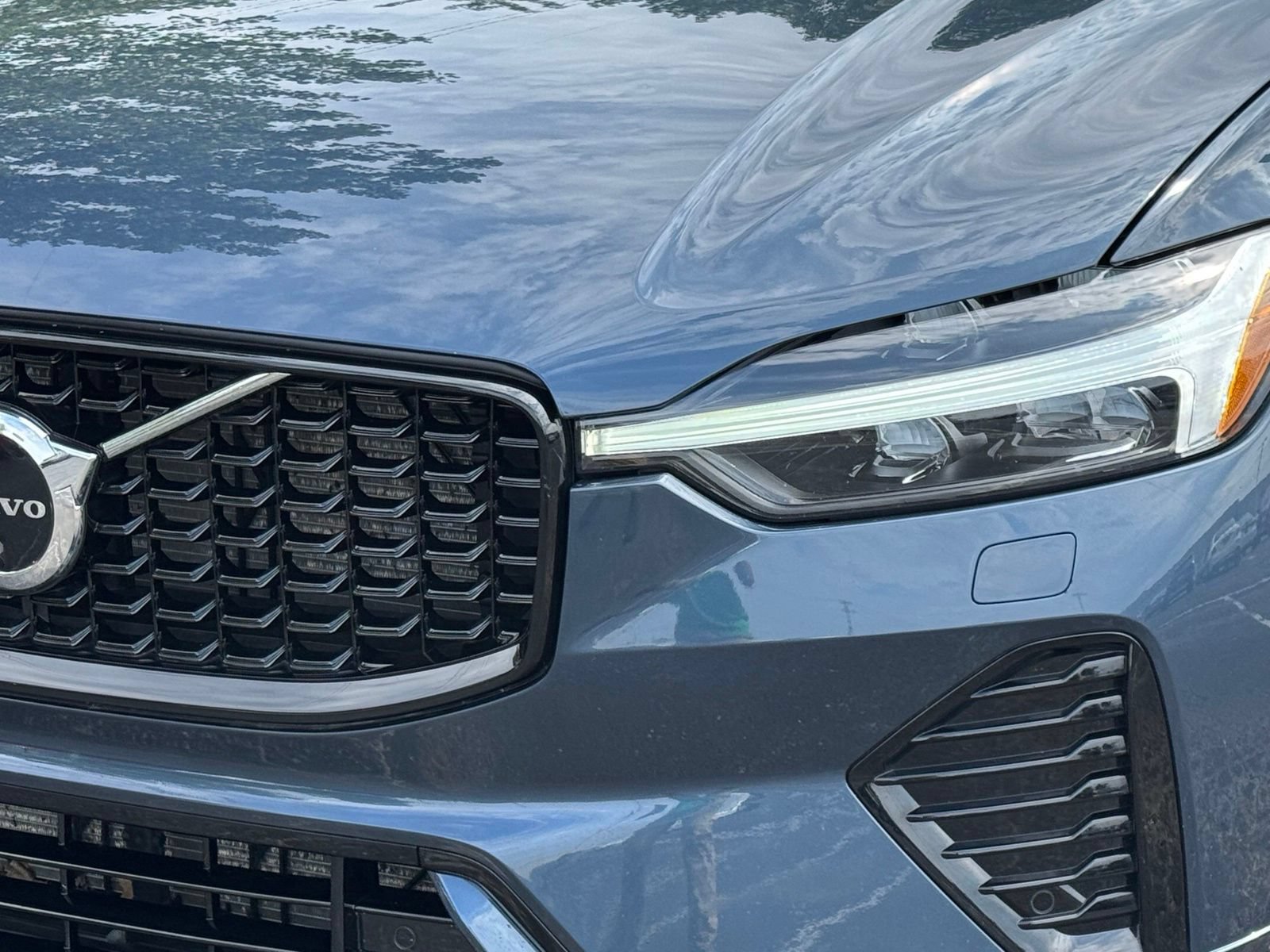 Used 2023 Volvo XC60 B5 Plus w/ Climate Package AWD/4WD image 58