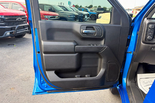 Used 2022 Chevrolet Silverado 1500 Custom AWD/4WD image 19